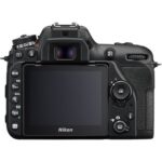 Best cameras for beginners in India – Nikon DSLR example