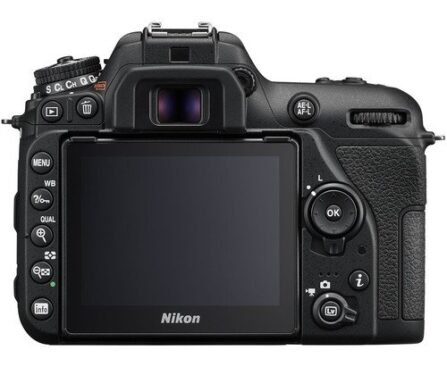 Best cameras for beginners in India – Nikon DSLR example